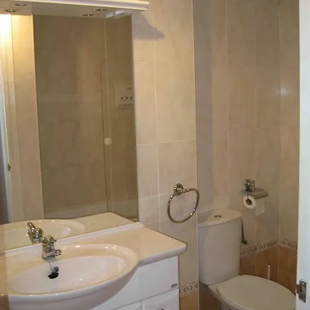 Marina Puente Apartment *