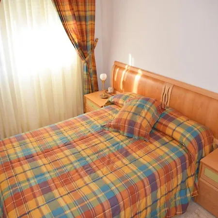 Marina Puente Apartment